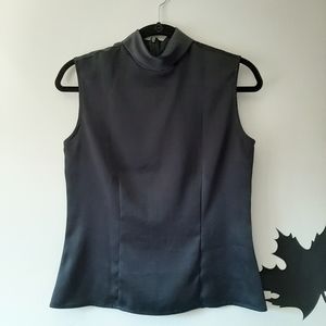 Fold-down Black turtleneck top